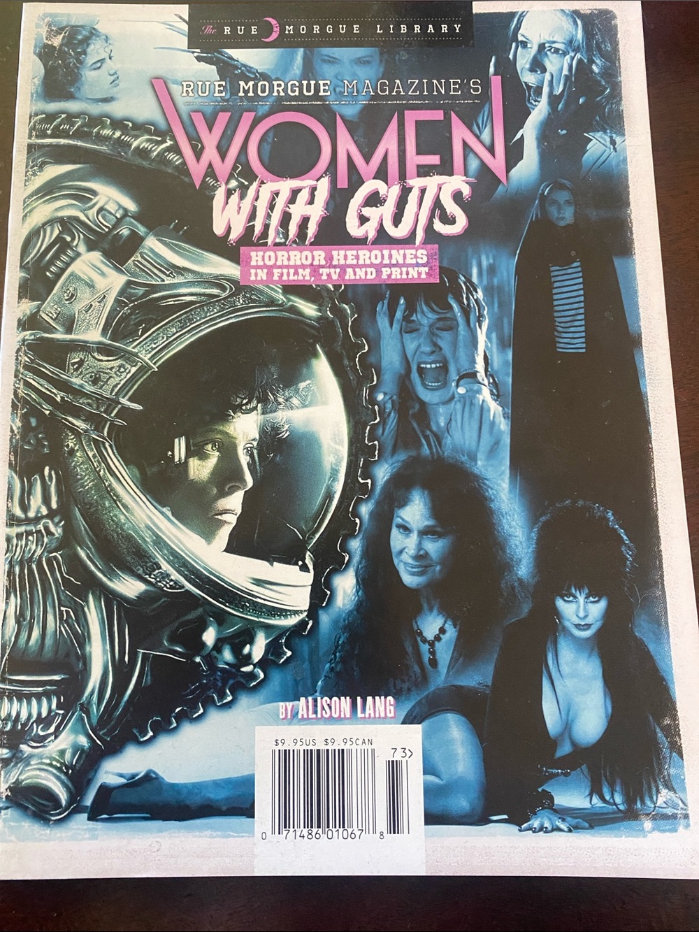 Magazine Women With Guts - Pink & Blue Cover